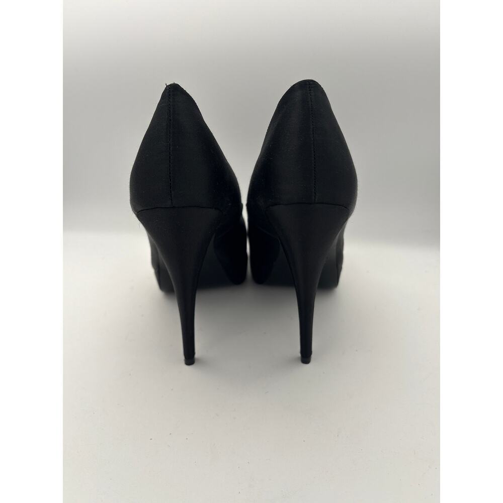 Women’s Lulu Townsend Size 10 Black Satin Pumps w/ Bow Detail - Picture 4 of 6